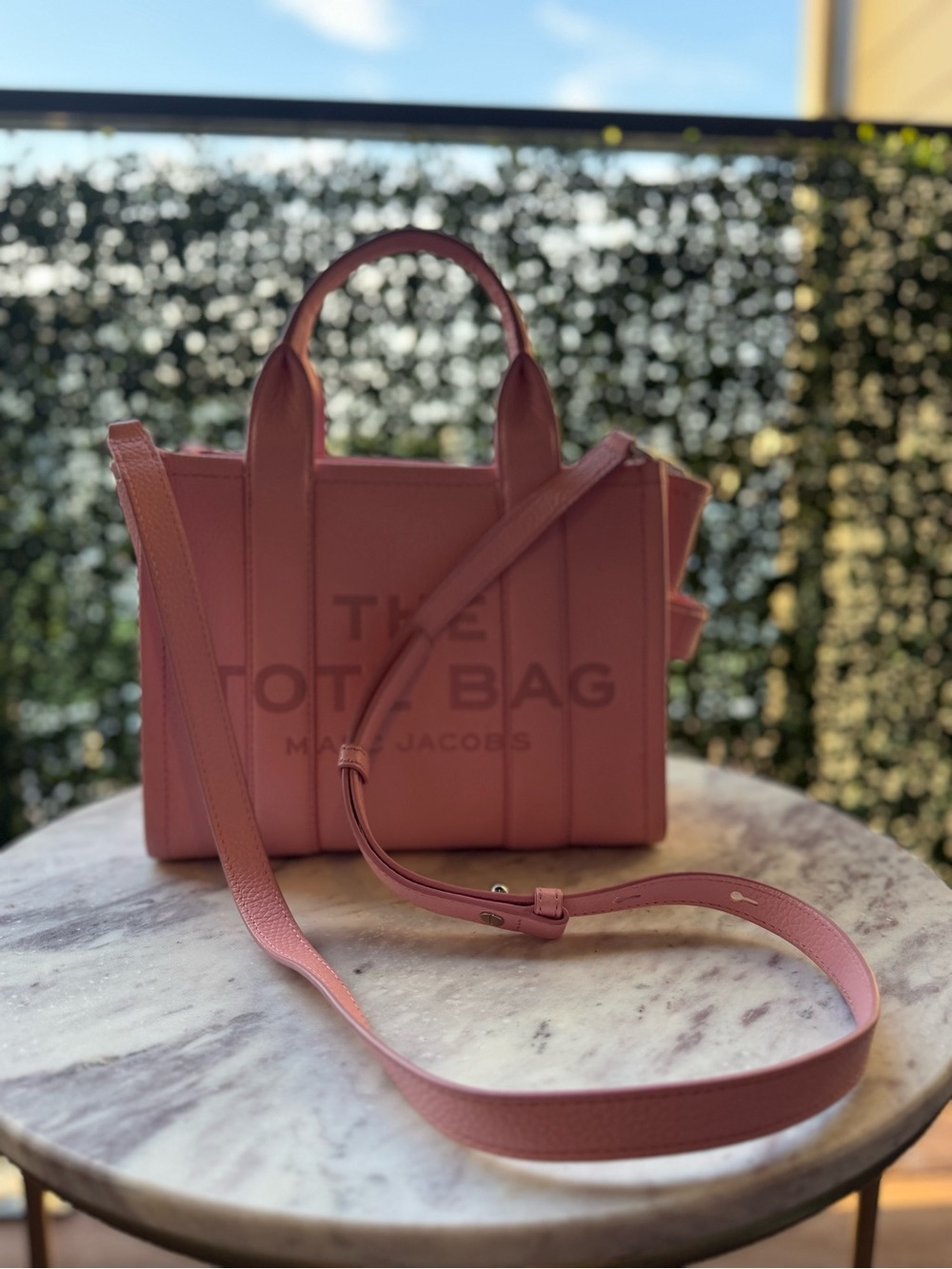 Marc Jacobs Pink Leather The Tote Bag - Picture 3 of 6